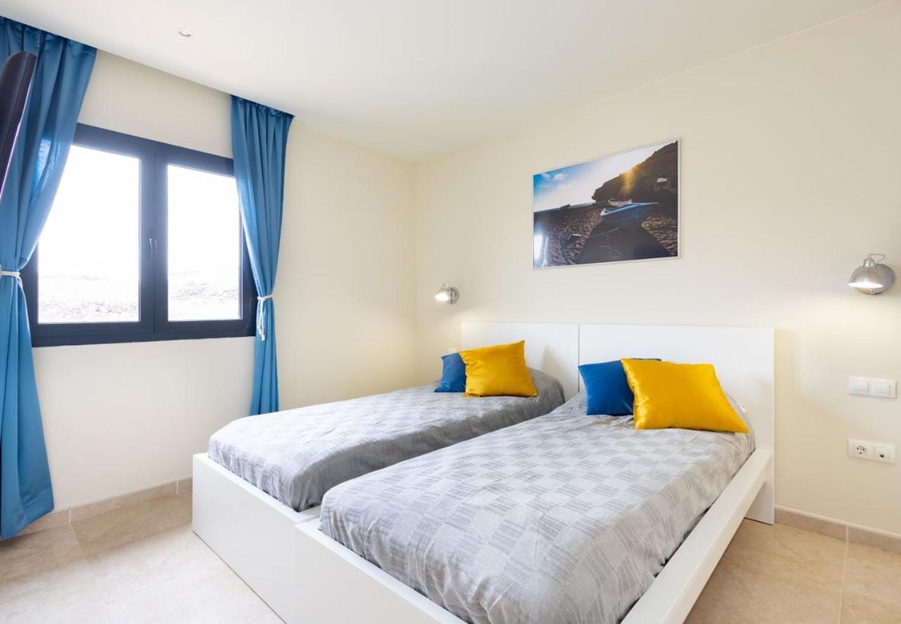 Sunny Castillo Apartment Costa De Antigua Extérieur photo