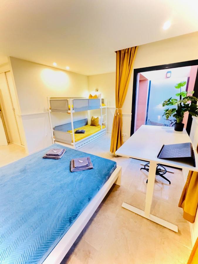 Sunny Castillo Apartment Costa De Antigua Extérieur photo